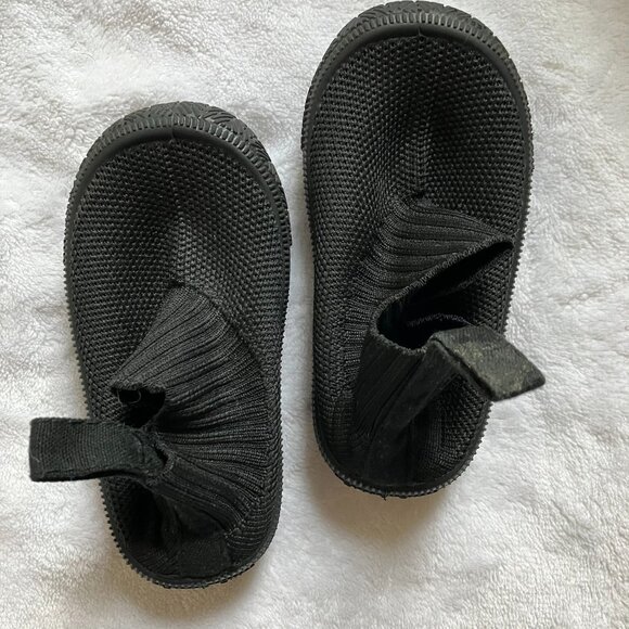 Jan & Jul Black Knit Hi-Top Shoes | Toddler Size 5 | Machine Washable Slip-On - Picture 8 of 11